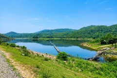 lahariya-lake